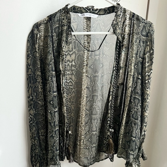 Snake Sprint Zara Blouse with Tassels - size XS - Picture 2 of 6